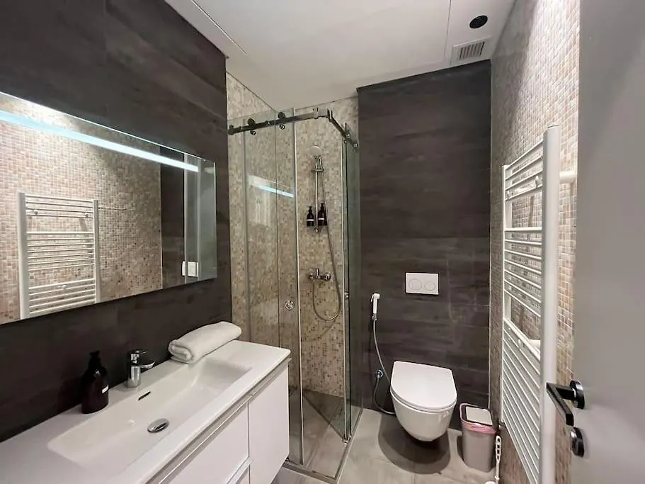 Апартаменты U Park 1-Br In Sin El Fil Бейрут