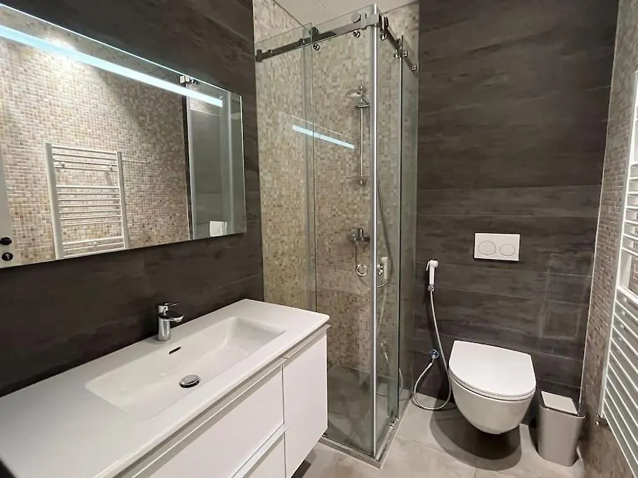 Апартаменты U Park 1-Br In Sin El Fil Бейрут